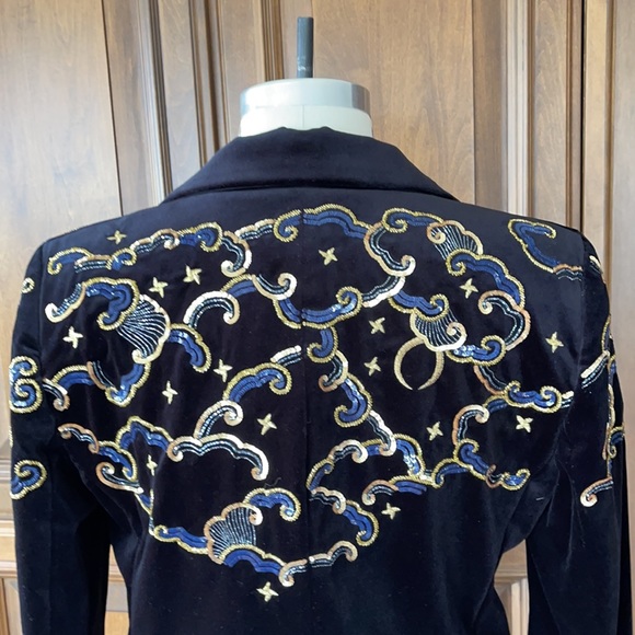 Sequin embroidered velvet Escada jacket and pants - Picture 5 of 7